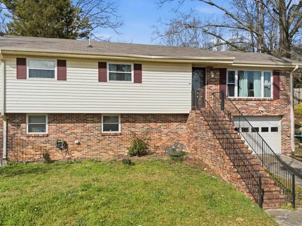 145 Sylvia Dr, Gardendale, AL 35071