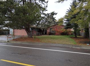 715 NW Baker Creek Rd, McMinnville, OR 97128