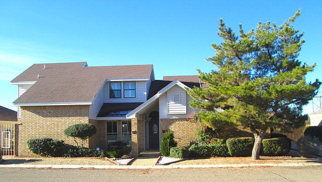 1st image of 3119 Woodridge Lane