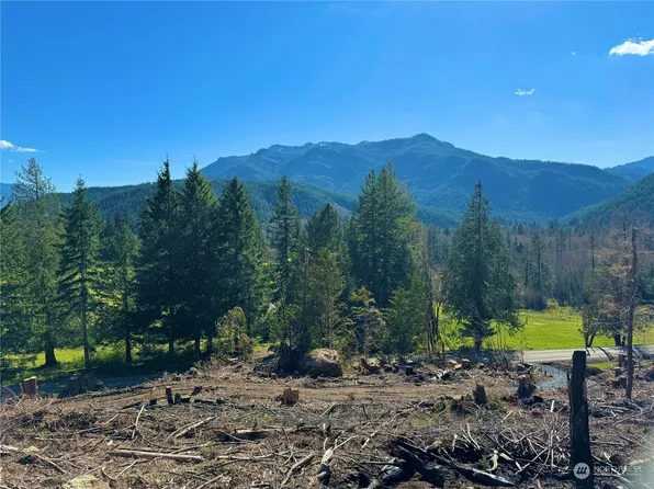 326 Mineral Road N, Mineral, WA 98355