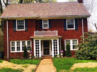 206 Storer Ave, Akron, OH 44302