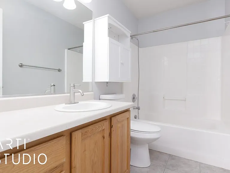 717 W Hafen Ln #6A — Photo 15
