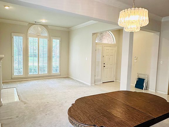 5th image of 5924 Willow Wood Ln