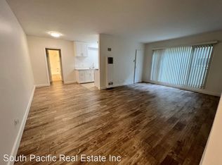 1228 10th St #2, Santa Monica, CA 90401