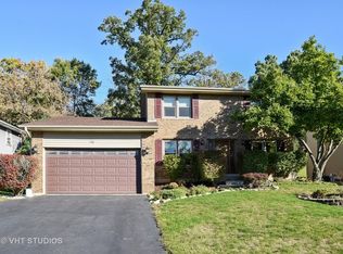 736 Holly Dr, Bartlett, IL