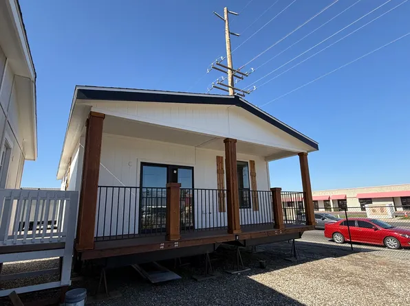 1475 N State St #70, Hemet, CA 92543