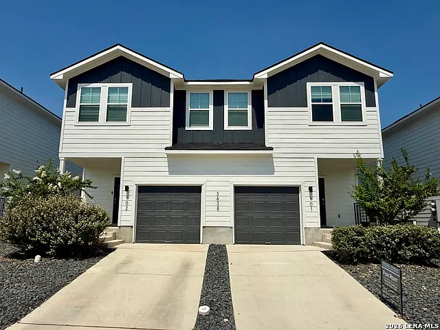 3 bed, 2.5 bath, 1345 sqft, $1,350 — Photo 2