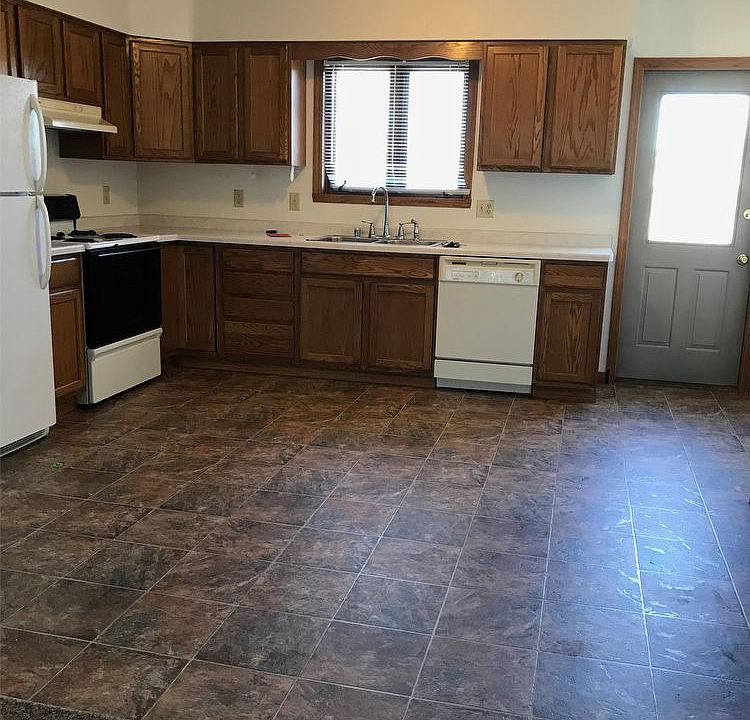 1st image of 416 Saratoga Ave APT 4