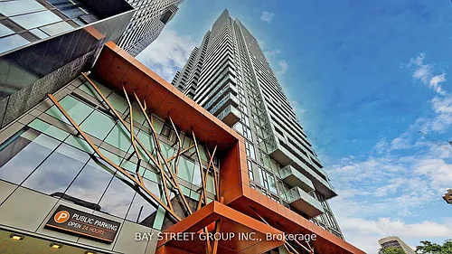 50 Wellesley St E Photo 1 50 Wellesley St E Photo 1