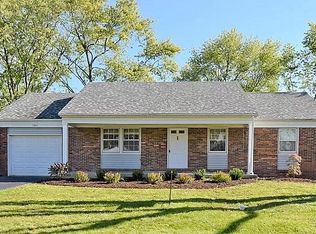 790 Silver Rock Ln, Buffalo Grove, IL 60089