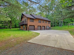 1370 Old Toll Bridge Rd N, Lakeland, MN 55043