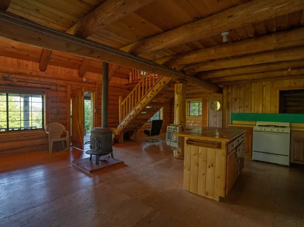 60800 Bell Springs Rd, Laytonville, CA 95454