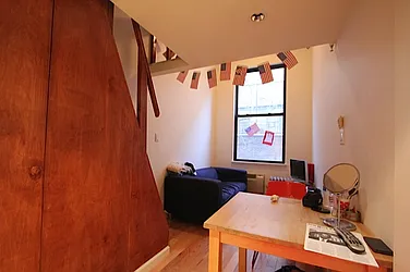 Rented by Natural Habitat Realty