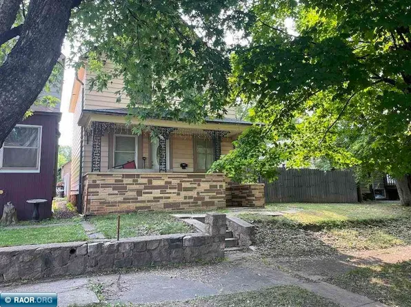 1120 15th Ave E, Hibbing, MN 55746