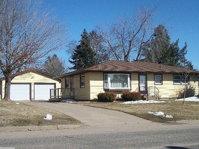 1st image of 940 S Starr Ave