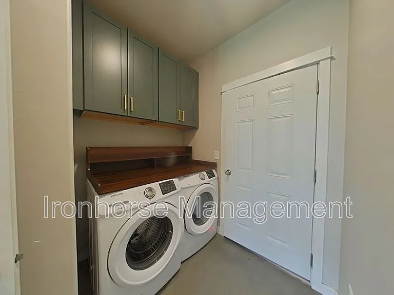 320 Meriwether Ave — Photo 11