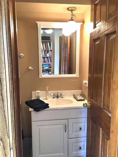 402 Oliver Drive — Photo 4