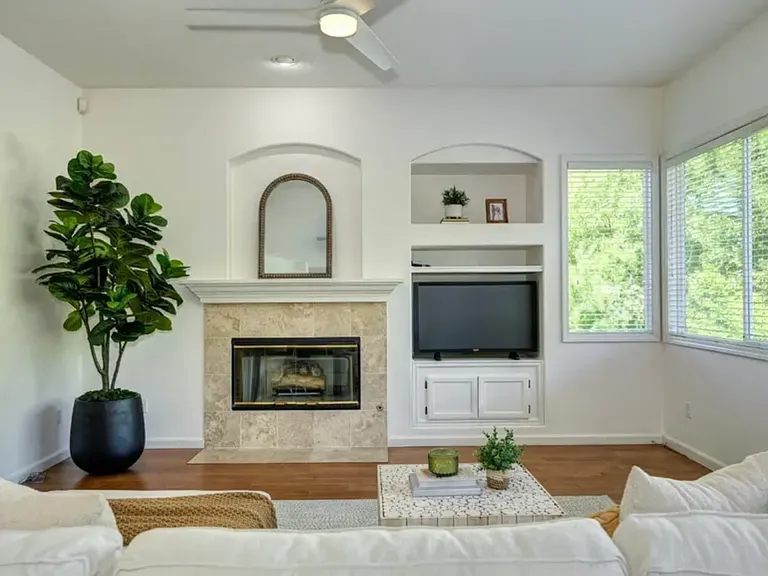 1665 Halifax Way — Photo 24