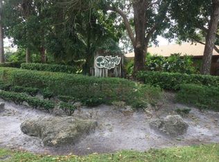 4 Shady Ln, Tequesta, FL 33469