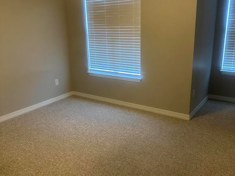 2703 Bay Club Dr — Photo 15