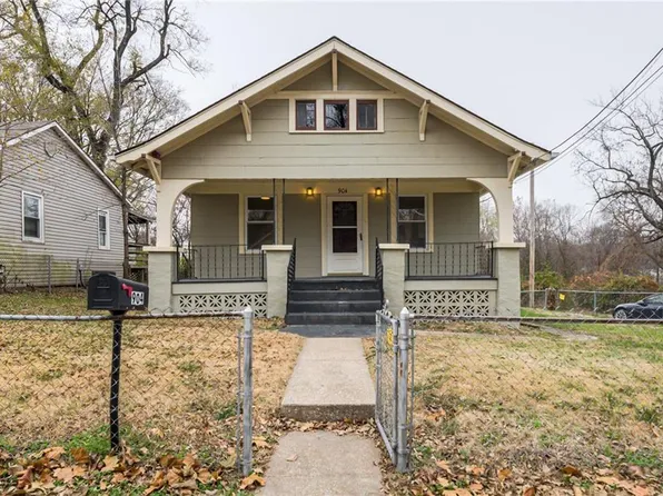 904 S Cottage Ave, Independence, MO 64052
