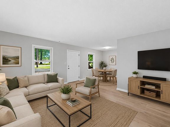 4th image of 605 C St