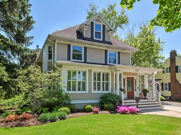 481 Hawthorne Blvd, Glen Ellyn, IL 60137