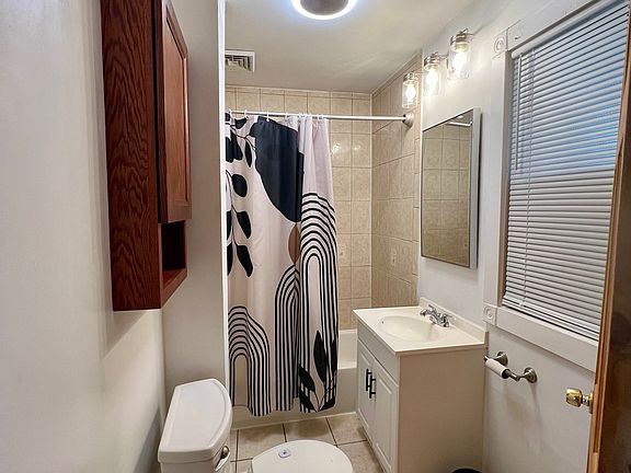 2nd image of 39 1/2 Milton Ave APT 2