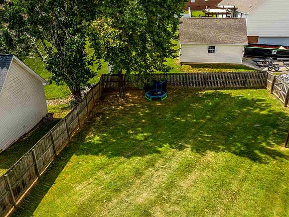 5th image of 1297 Brookfield Dr