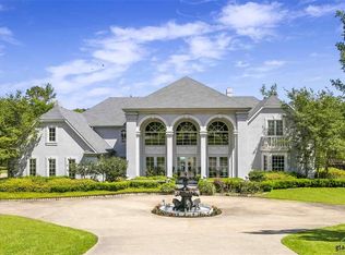 100 Hunters Creek Dr, Longview, TX 75605