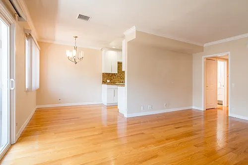 10751 Holman Ave #5 Photo 1