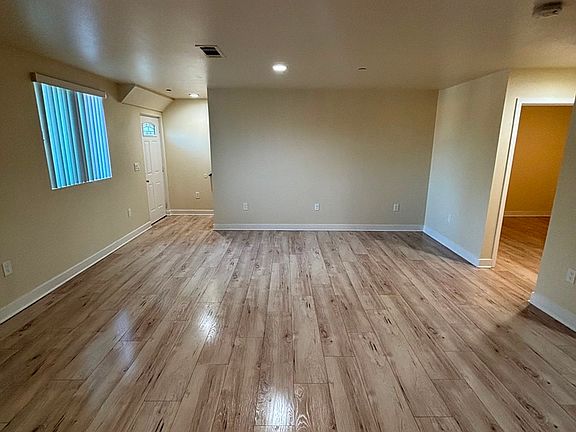 4th image of 3910 Halldale Ave