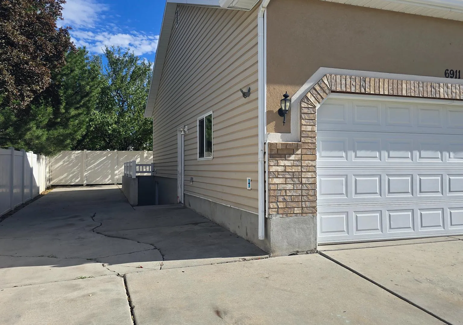 6911 Hunter Dawn Way, — Photo 2