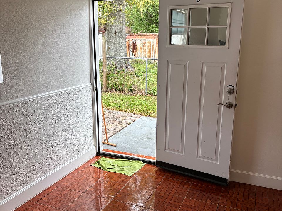 1st image of 6905 N Hale Ave #B