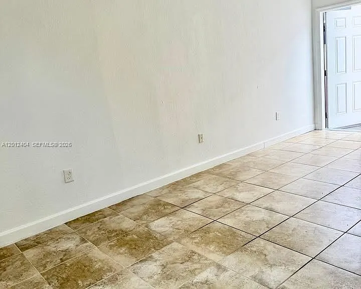 9203 SW 170th Ct #STUDIO — Photo 4