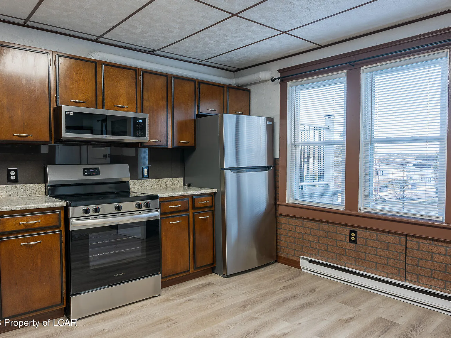 1 bed, 1.0 bath, 800 sqft, $900 — Photo 3