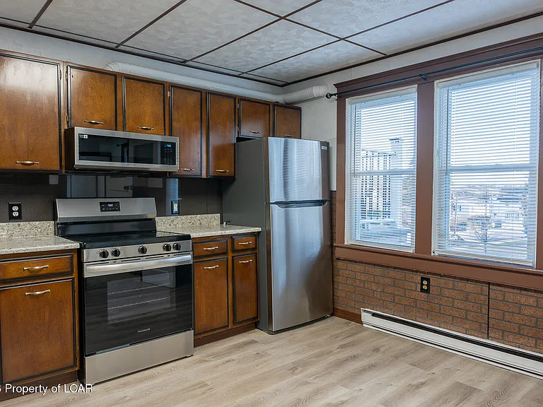 68 Williams St #1 — Photo 3