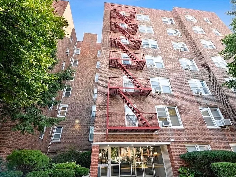 1st image of 33-25 90th St APT 3D