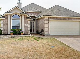 101 Walcourt Loop, College Station, TX 77845