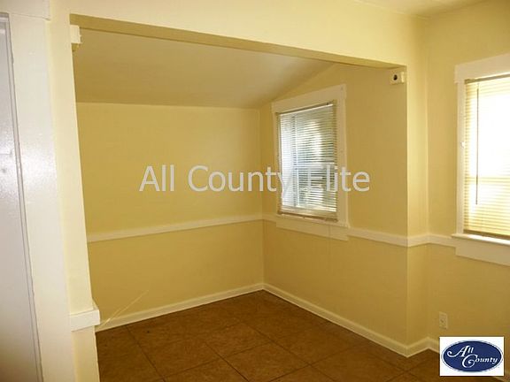 2nd image of 801 Dobbins St APT 5