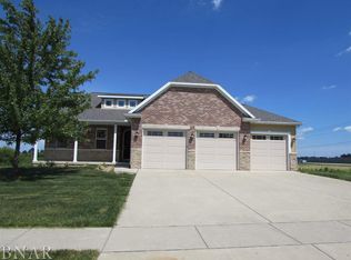 3662 Renaissance Dr, Normal, IL 61761