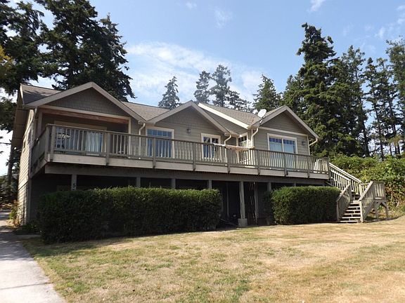 3rd image of 572 Kelsando Cir