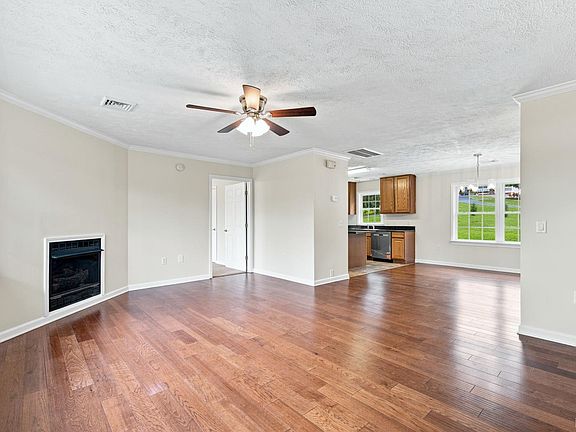 4th image of 3311 Lynch Mill Rd