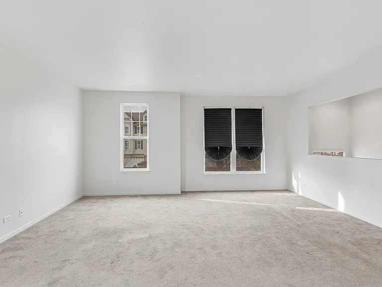 3379 Bradbury Cir — Photo 10
