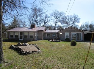 5219 S Straits Hwy, Indian River, MI 49749