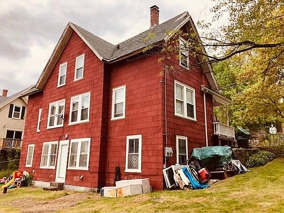 4th image of 40 Lincoln St