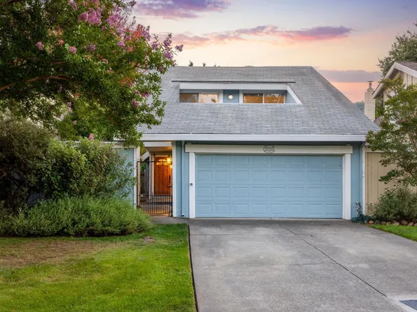 2316 Avenida De Las Brisas, Santa Rosa, CA 95405