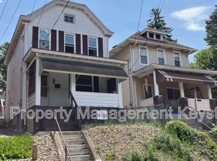 33 Merritt Ave, Pittsburgh, PA 15227