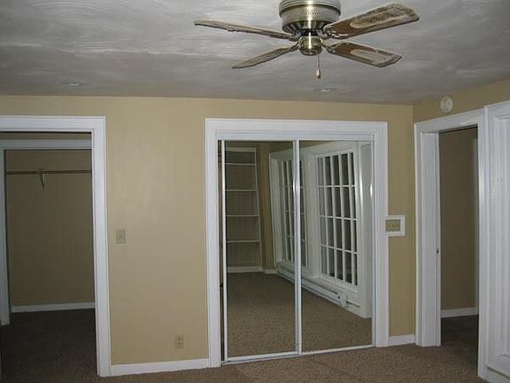 5th image of 1101 E Illinois Ave