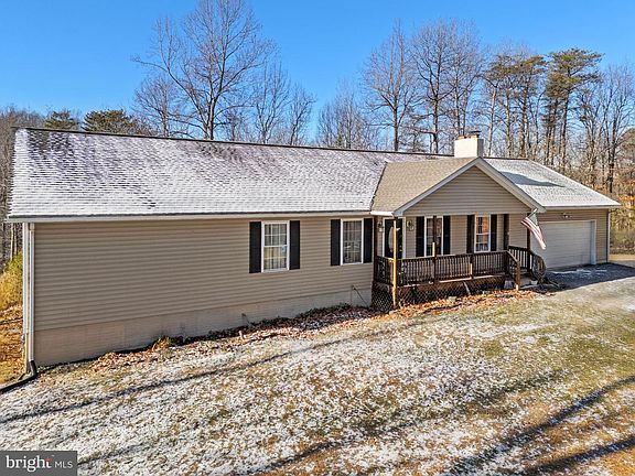 4th image of 709 Howellsville Heights Cir